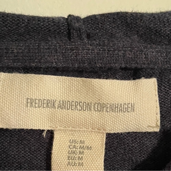 Frederik Anderson Copenhagen Men’s Gray Hoodie Sweater. Medium. - Picture 4 of 4
